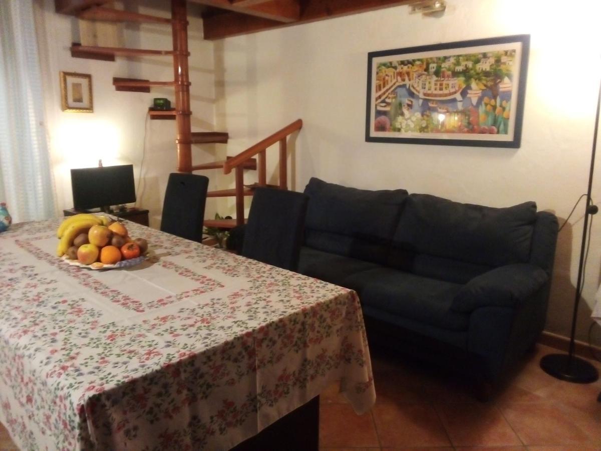 B&B Antica Citta 칼리아리 외부 사진